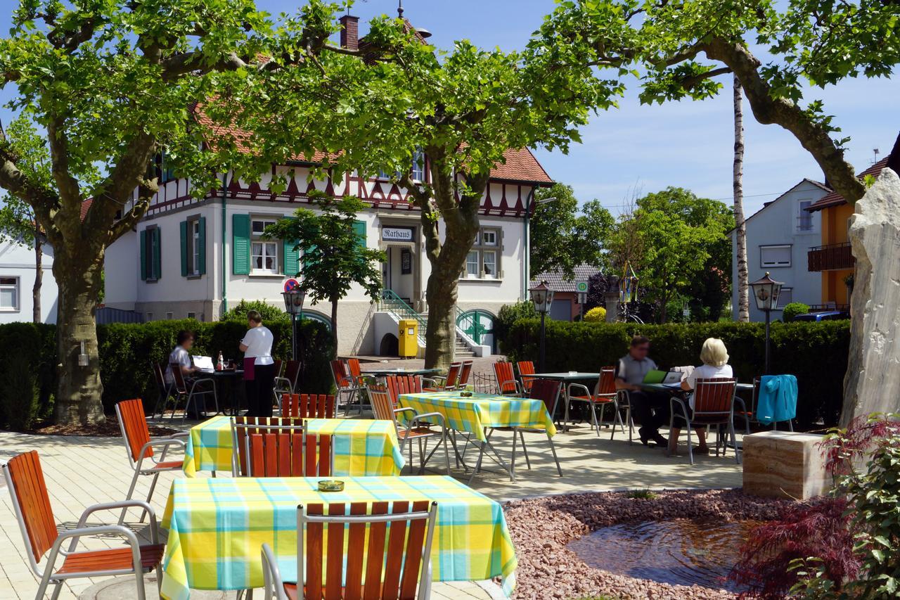 Gasthaus Seehof Iznang Exteriör bild